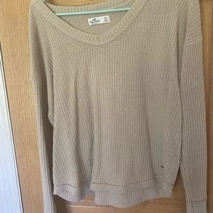 Hollister sweater